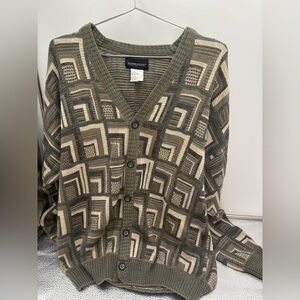EXPRESSIONS men’s size Large Vintage Cardigan‎